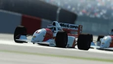RaceRoom Racing Experience é semelhante a RaceRoom Racing Experience