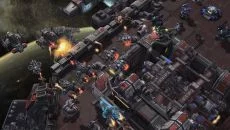 Battle for the Galaxy é semelhante a Battle for the Galaxy